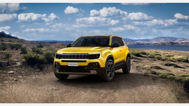 Usata Jeep Avenger Summit 101 CV (74 kW) 2024 Vari colori pastello SUV