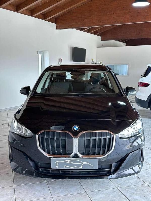 Occasion BMW 218 Active Tourer 150 ch (110 kW) 2023 Noir Monospace