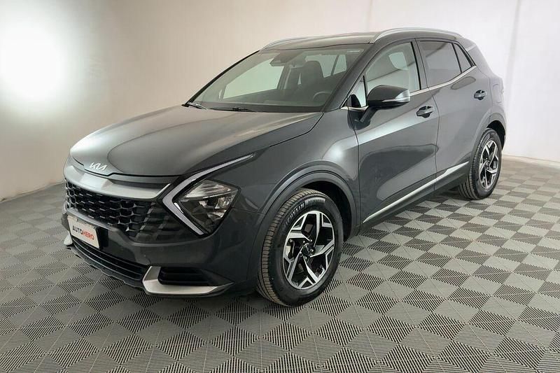 Grigio Usata 2023 Kia Sportage SUV | 25.799 € (Buon prezzo) - Immagine 1/4