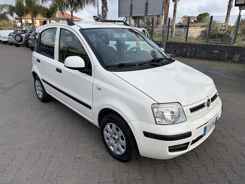 Usata Fiat Panda 75 CV (55 kW) 2011 Bianco Utilitaria