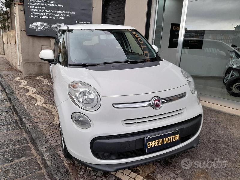 Usata Fiat 500L Lounge 85 CV (62 kW) 2013 Bianco Monovolume