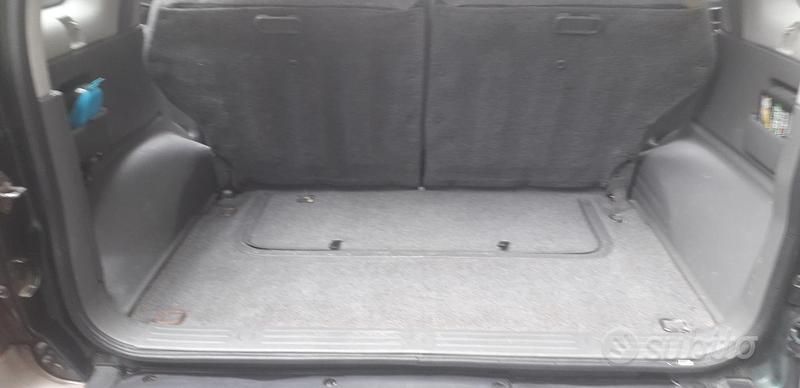 Usata Suzuki Grand Vitara 109 CV (80 kW) 2001 Verde SUV