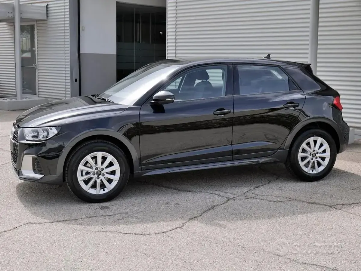 Nuova Audi A1 Ambiente 116 CV (85 kW) 2026 Nero SUV