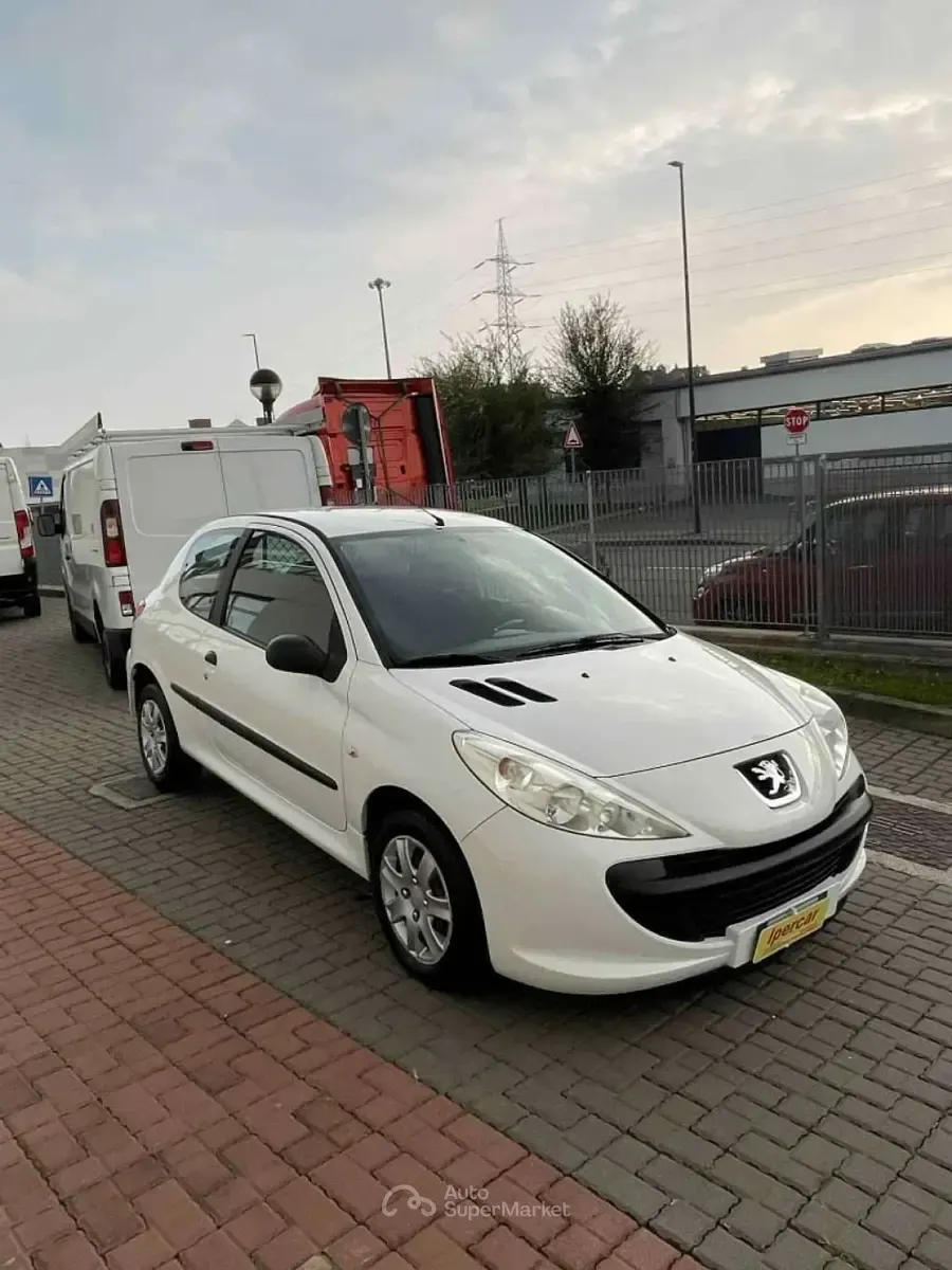Begagnad Peugeot 206 68 HK (50 kW) 2012 Vit Van