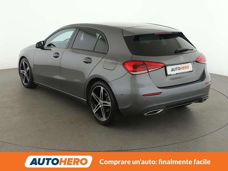 Usata Mercedes A180 136 CV (100 kW) 2022 Grigio Berlina