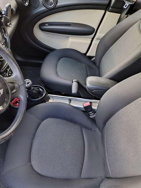 Usata Mini Cooper D Countryman 111 CV (81 kW) 2013 Marrone SUV