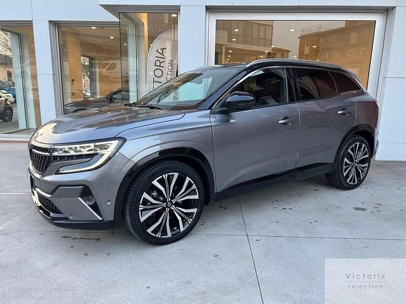 Usata Renault Austral Iconic 200 CV (147 kW) 2023 Grigio SUV