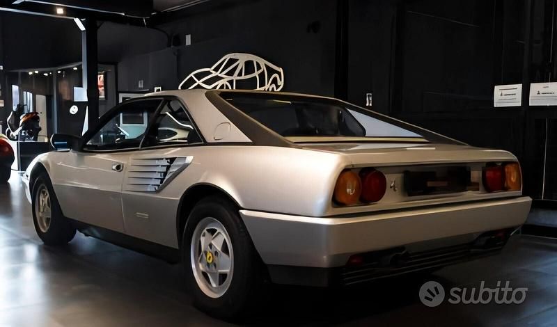 Usata Ferrari Mondial 271 CV (199 kW) 1987 Argento Coupé