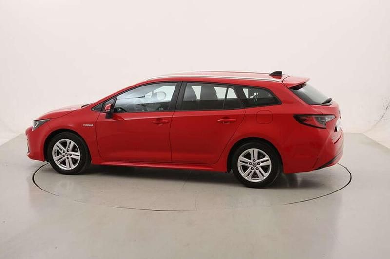 Usata Toyota Corolla Business Edition 122 CV (89 kW) 2021 Rosso Station wagon