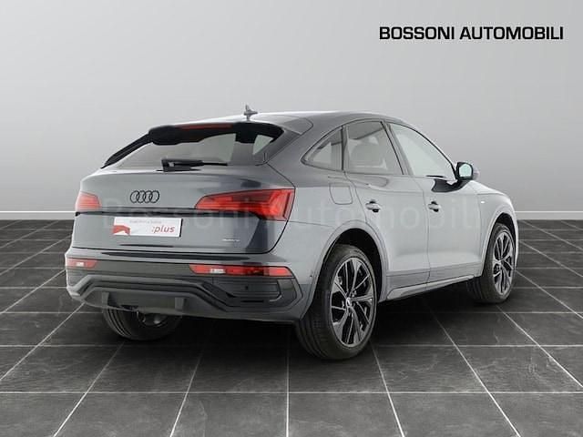 Usata Audi Q5 Sportback Ambiente 204 CV (150 kW) 2024 Grigio SUV