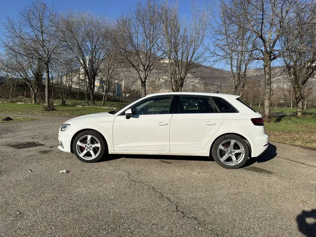 Usata Audi A3 Business 116 CV (85 kW) 2019 Berlina