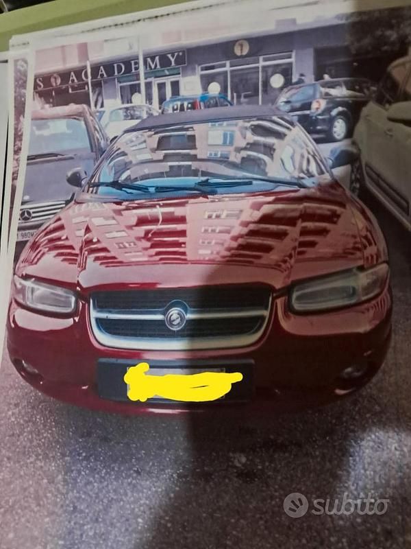 Usata Chrysler Stratus 132 CV (97 kW) 1997 Rosso Cabrio