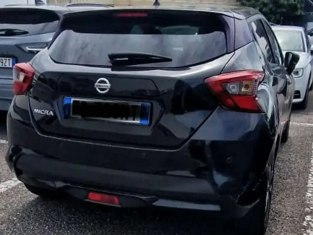 Usata Nissan Micra Tekna 90 CV (66 kW) 2018 Nero Utilitaria