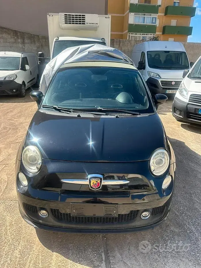 Usata Abarth 500C Custom 140 CV (102 kW) 2013 Nero Cabrio