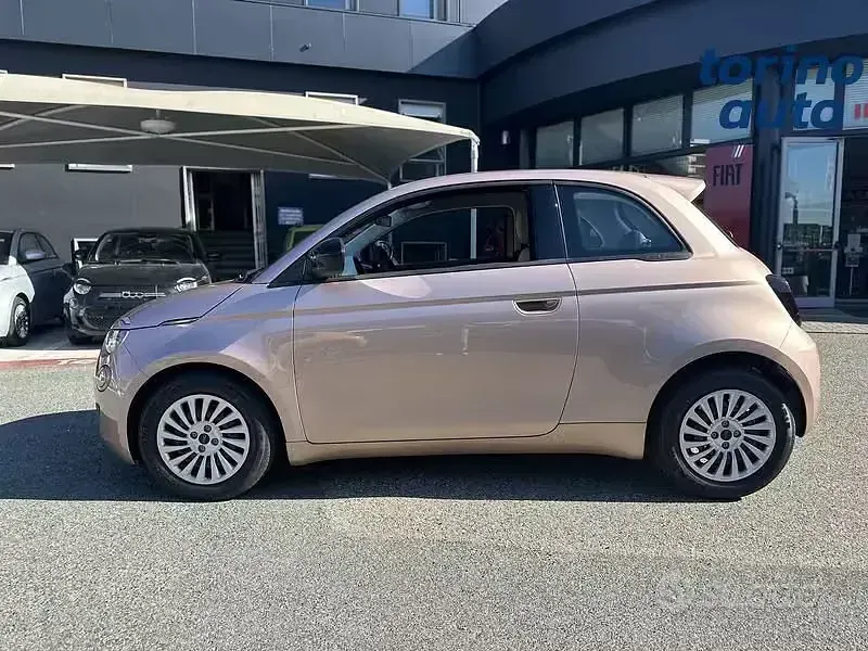 Nuova Fiat 500 Pop 65 CV (47 kW) 2026 Berlina