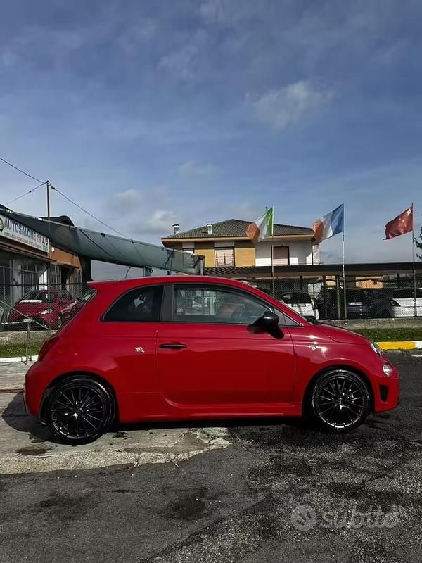 Usata Abarth 595 165 CV (121 kW) 2024 Rosso Berlina