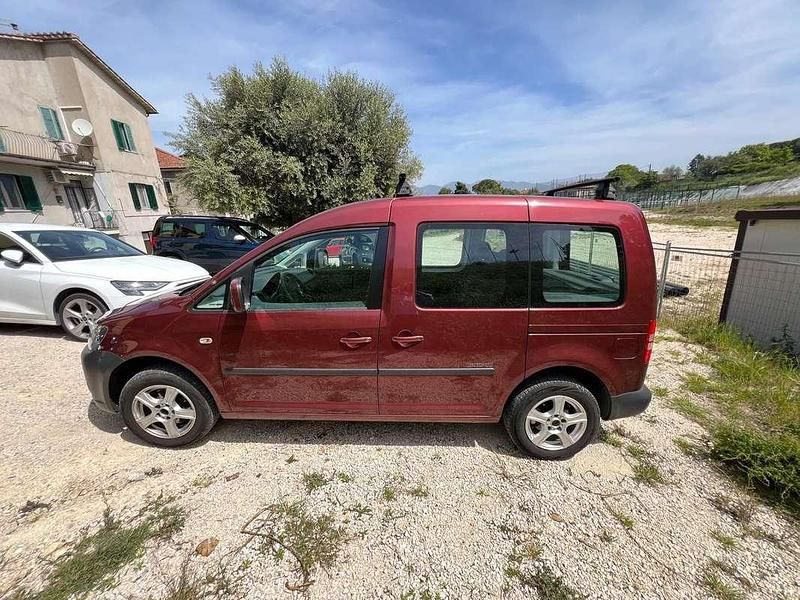 Usata VW Caddy 109 CV (80 kW) 2012 Rosso Monovolume
