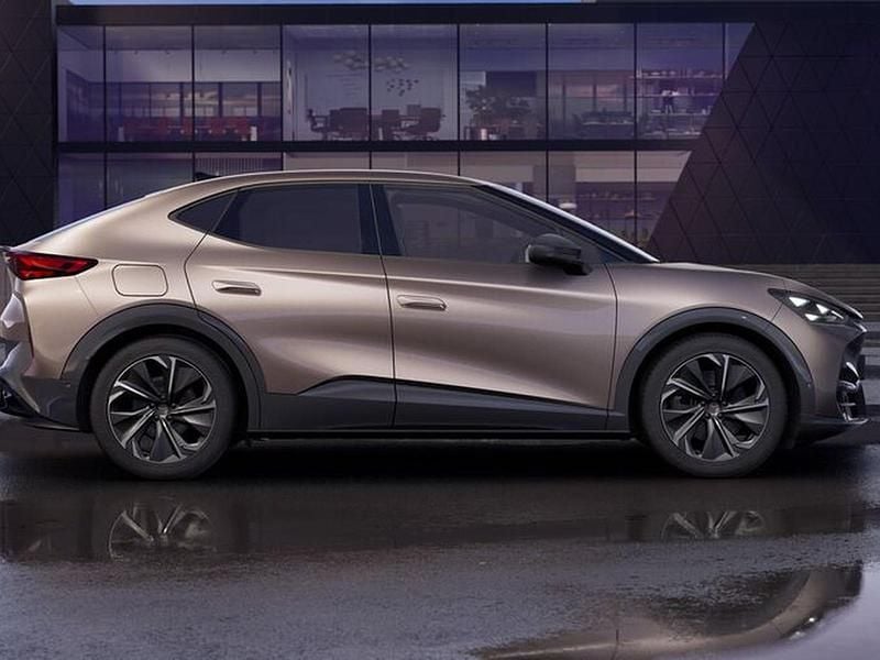 Nuova Cupra Tavascan Endurance 88 kW (121 CV) 2026 Atacama desert SUV