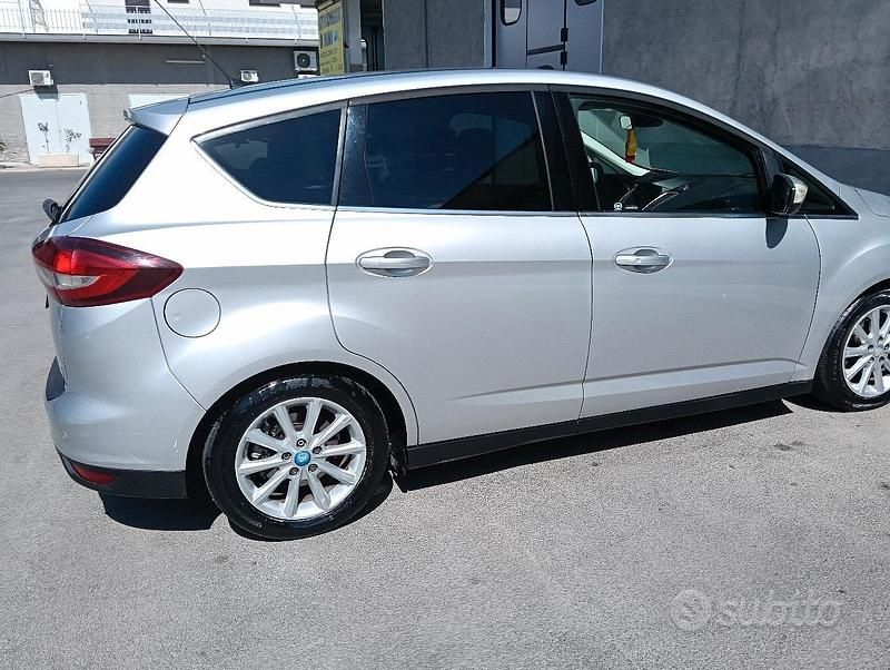 Usata Ford C-MAX 120 CV (88 kW) 2015 Monovolume