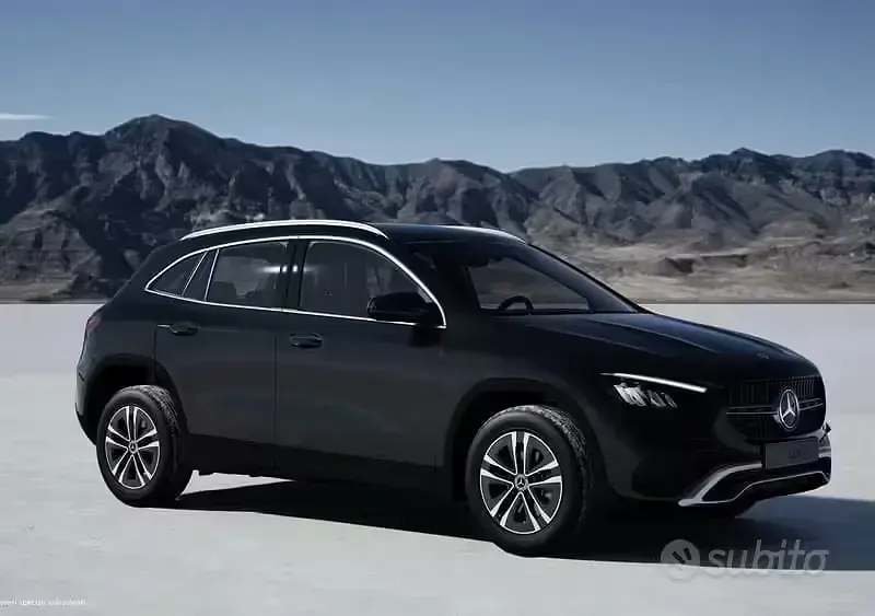 Nuova Mercedes GLA180 Executive 136 CV (100 kW) 2026 Nero SUV