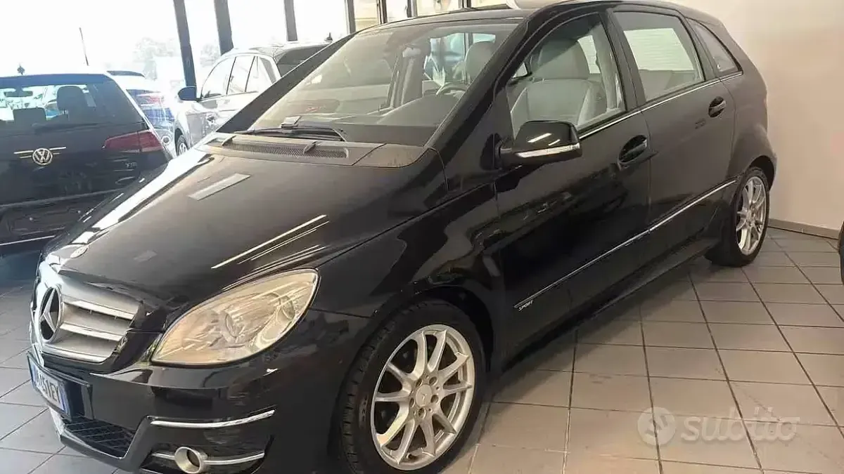 Usata Mercedes B150 95 CV (69 kW) 2008 Nero Monovolume