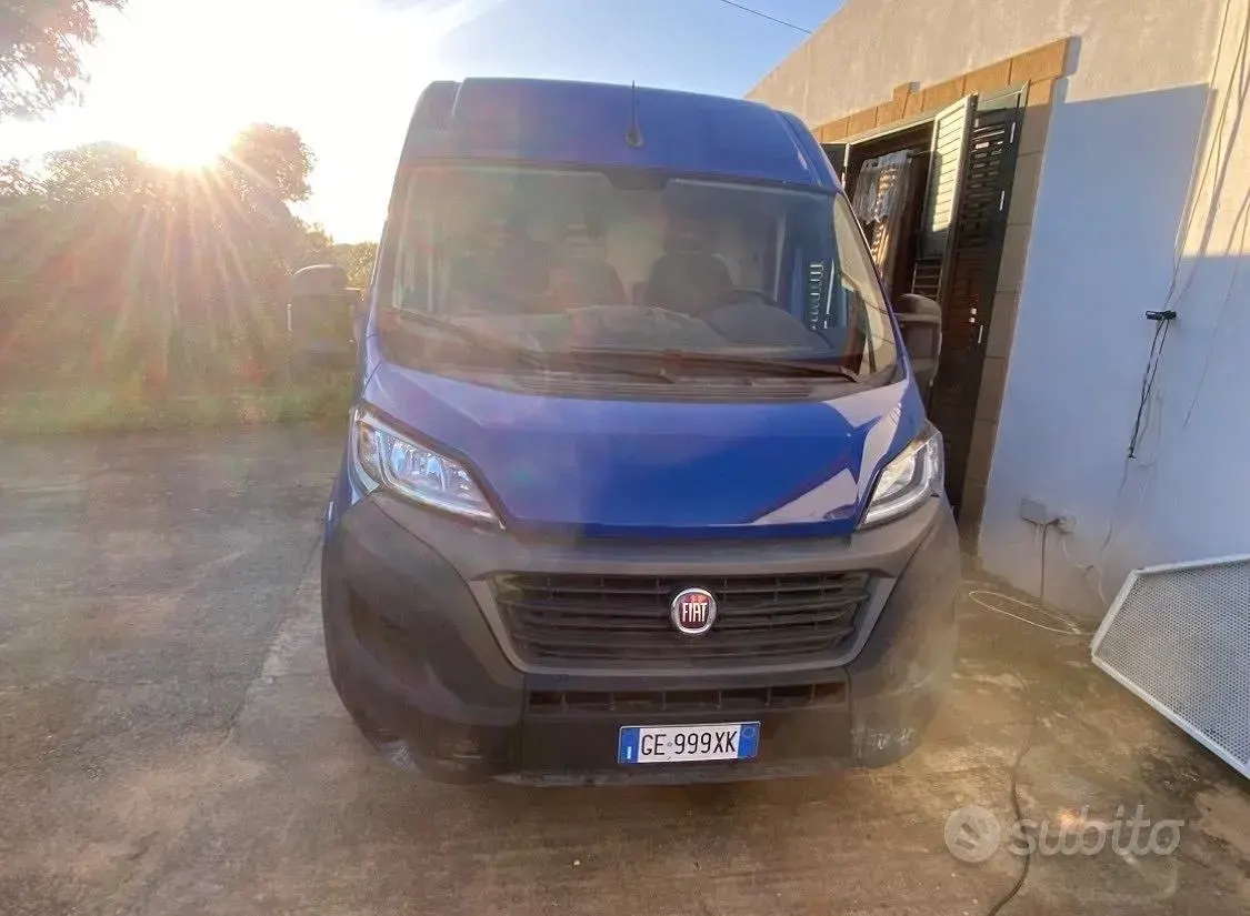 Usata Fiat Ducato 140 CV (102 kW) 2021 Blu Furgone