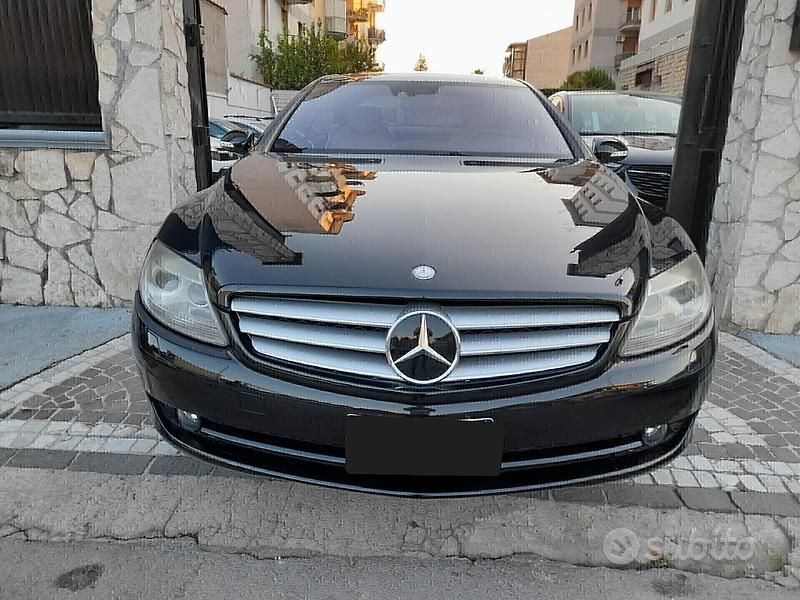 Begagnad Mercedes CL500 387 HK (284 kW) 2007 Svart Sportkupé