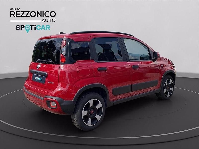 Usata Fiat Panda Cross Cross 69 CV (50 kW) 2024 Rosso passione Utilitaria