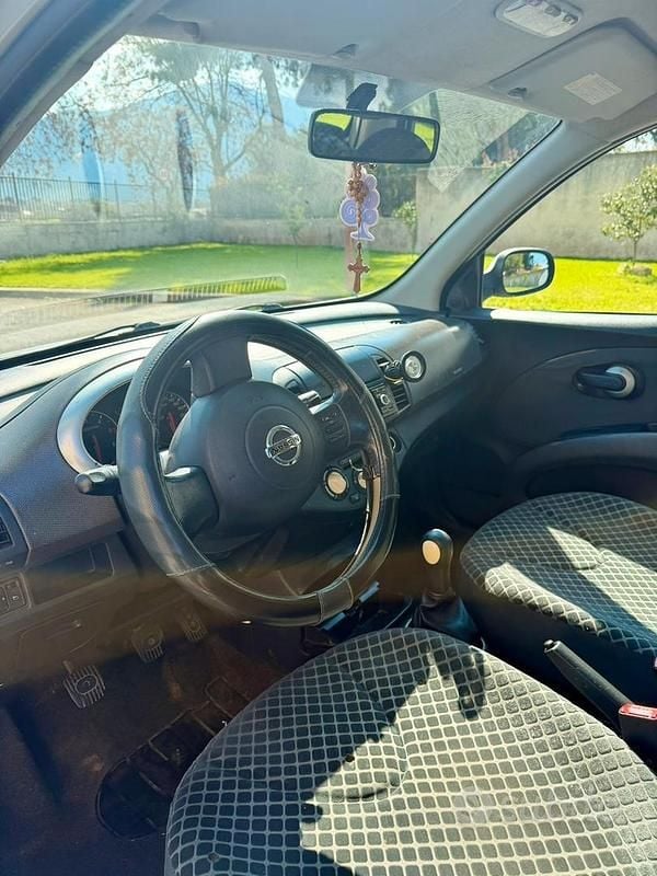 Begagnad Nissan Micra 86 HK (63 kW) 2007 Grå Sedan