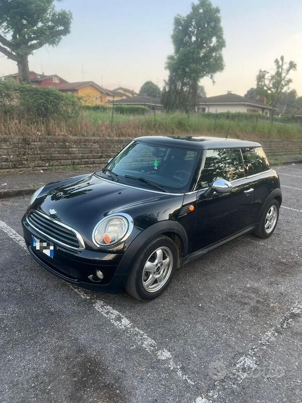 Usata Mini ONE 95 CV (69 kW) 2009 Nero Utilitaria