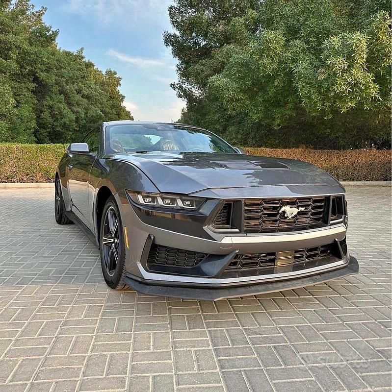 Usata Ford Mustang GT Fastback 2024 Grigio Coupé