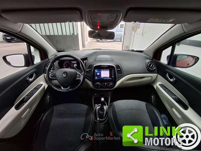 Usata Renault Captur Initiale Paris 110 CV (80 kW) 2017 Rosso SUV