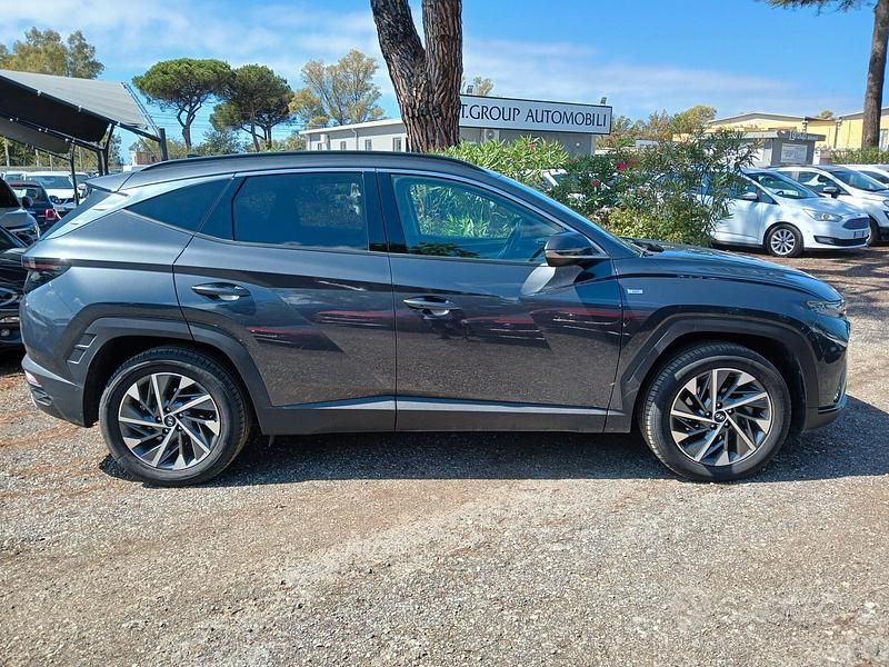 Usata Hyundai Tucson 136 CV (100 kW) 2023 Grigio SUV