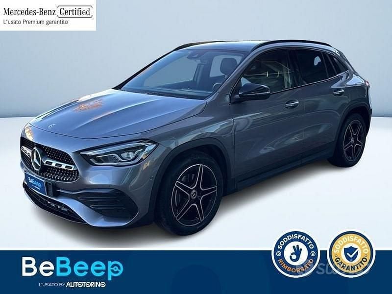 Grigio metallizzato Usata 2022 Mercedes GLA200 Premium SUV | 31.500 € (Buon prezzo) - Immagine 1/4