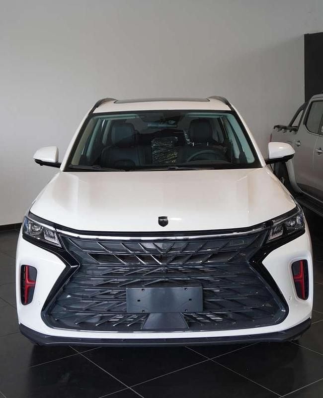 Nuova Cirelli 4 185 CV (136 kW) 2025 Bianco SUV