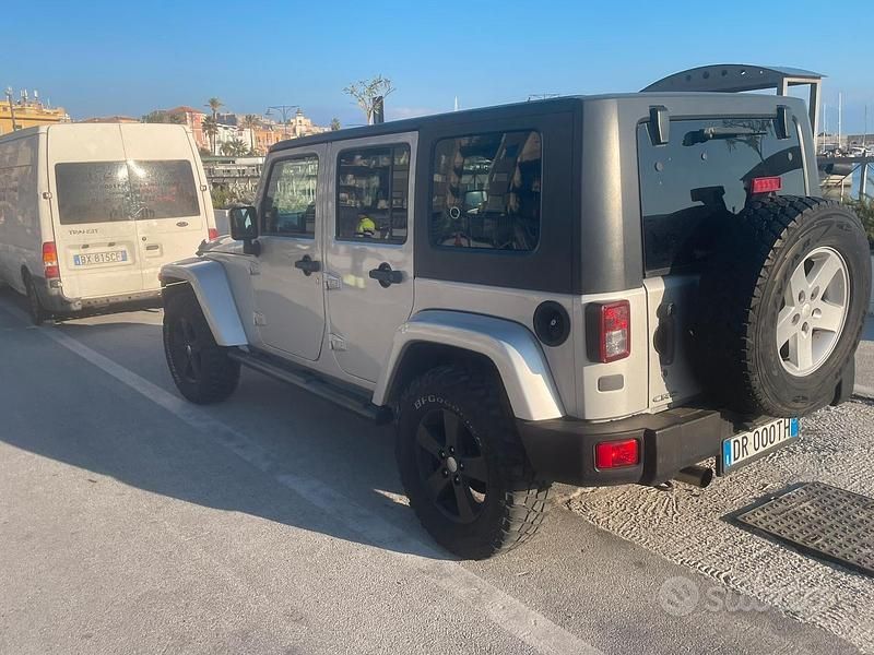 Usata Jeep Wrangler 177 CV (130 kW) 2008 Grigio SUV