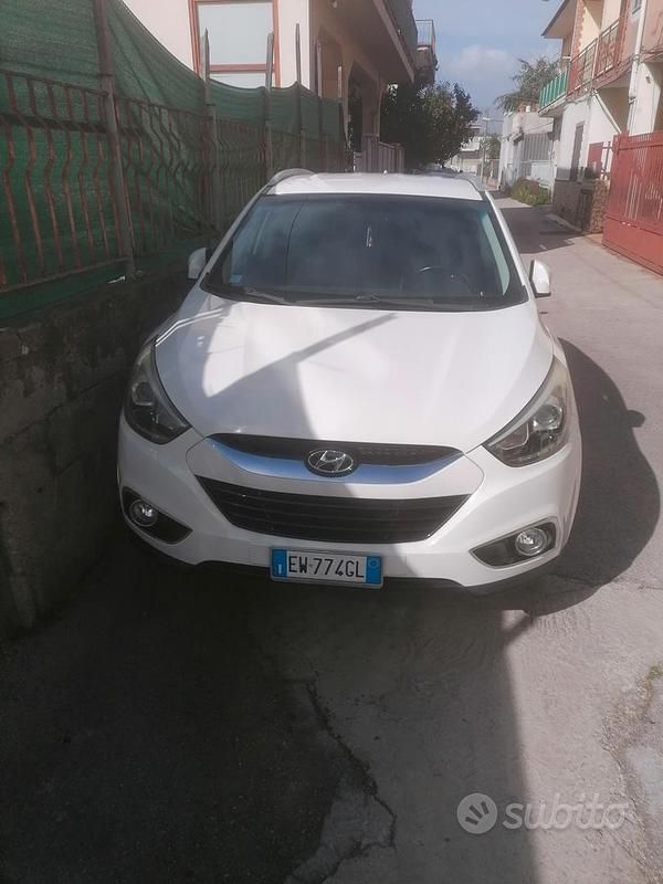 Bianco Usata 2014 Hyundai ix35 SUV | 6500 € (Ottimo prezzo) - Immagine 1/4