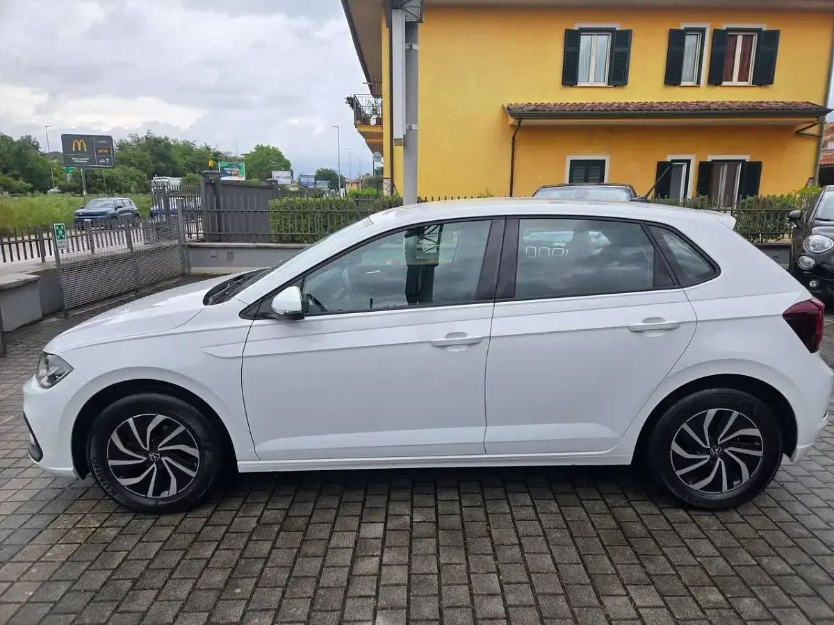 Usata VW Polo Style 95 CV (69 kW) 2023 Bianco Utilitaria