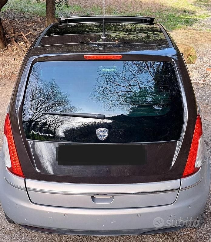 Usata Lancia Musa 90 CV (66 kW) 2009 Monovolume