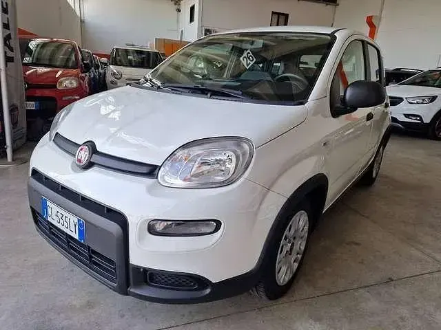 Usata Fiat Panda Cross Cross 69 CV (50 kW) 2022 Bianco Utilitaria