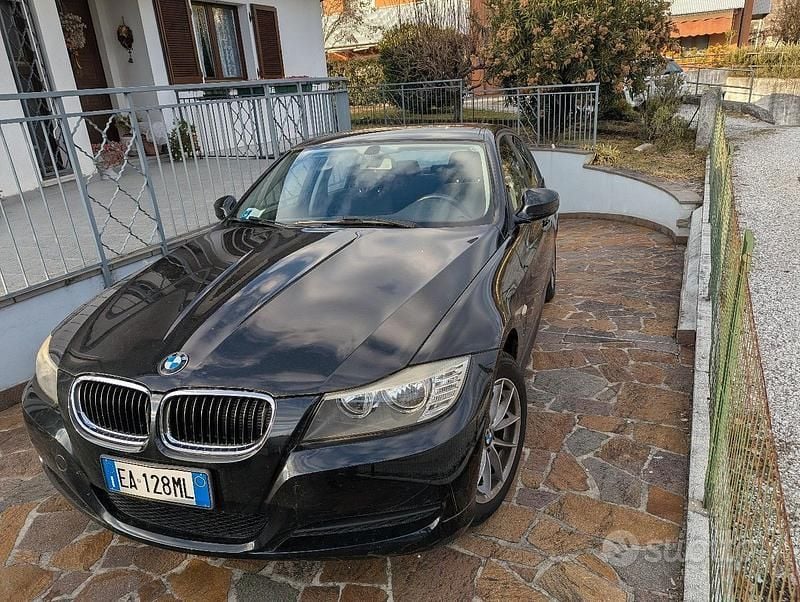 Usata BMW 316 2010 Nero Berlina