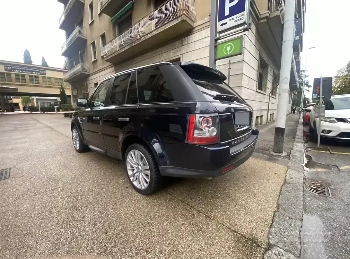 Usata Land Rover Range Rover 245 CV (180 kW) 2010 Blu SUV
