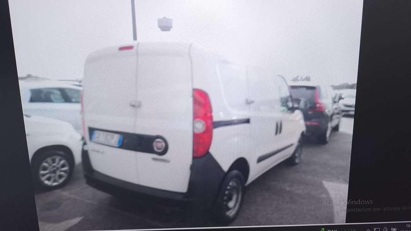 Usata Fiat Doblò 105 CV (77 kW) 2020 Monovolume