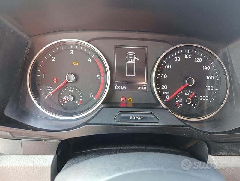 Usata VW Crafter 175 CV (128 kW) 2019 Rosso Furgone