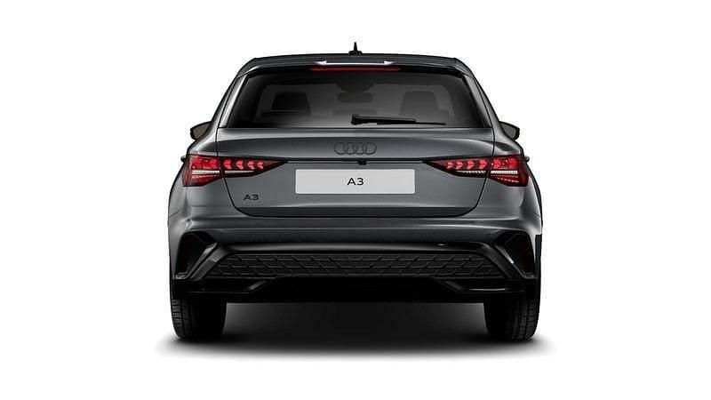 Usata Audi A3 Sportback S-Line 150 CV (110 kW) 2025 Grigio Utilitaria