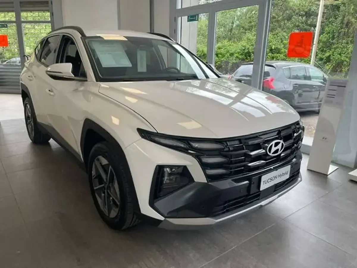 Nuova Hyundai Tucson 215 CV (158 kW) 2026 Bianco SUV