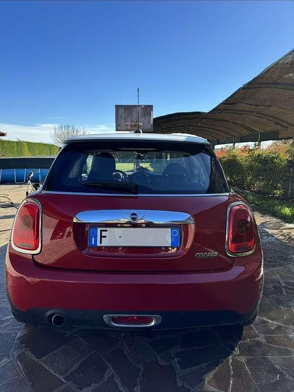 Usata Mini Cooper 136 CV (100 kW) 2017 Rosso Utilitaria