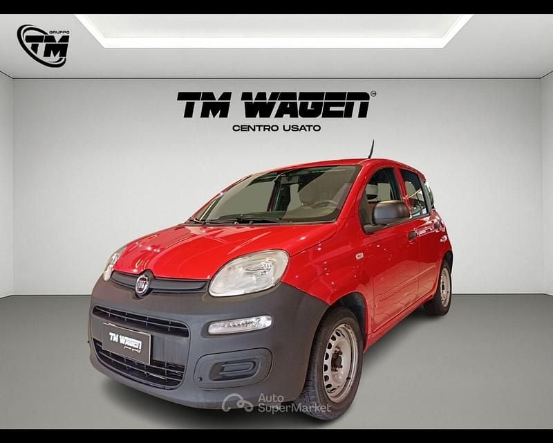 Usata Fiat Panda Pop 69 CV (50 kW) 2019 Rosso Monovolume