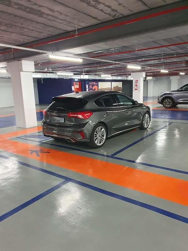 Usata Ford Focus Vignale 120 CV (88 kW) 2018 Grigio Berlina