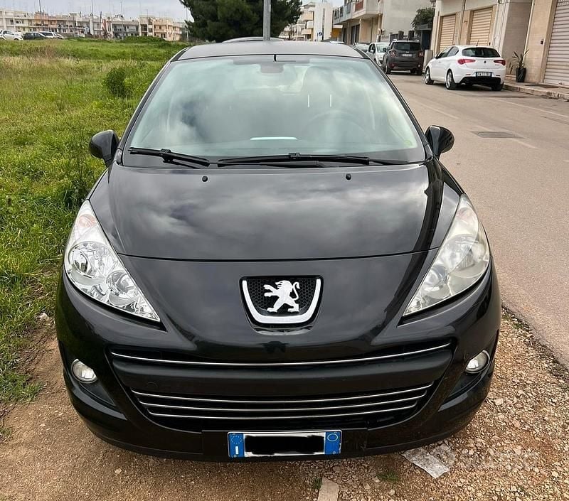 Usata Peugeot 207 93 CV (68 kW) 2010 Nero Berlina